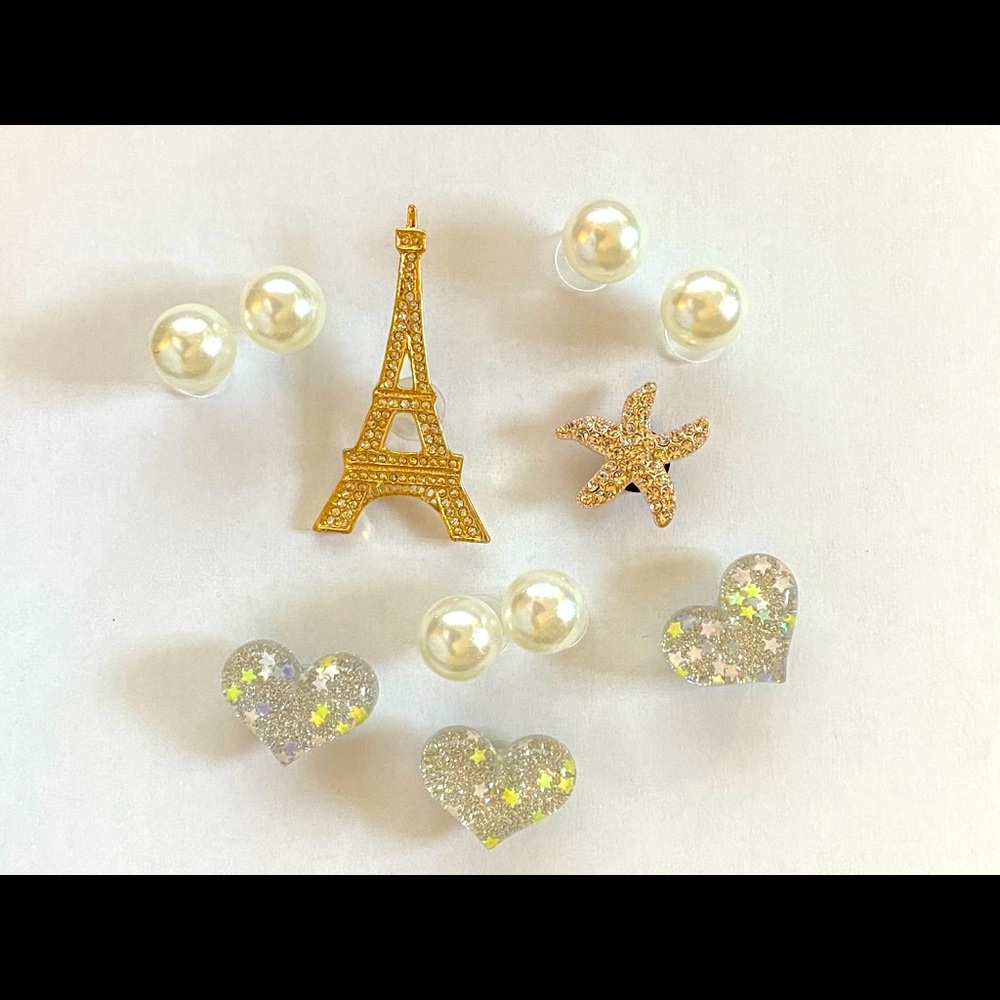 Crocs Charm Eiffel Bundle Set